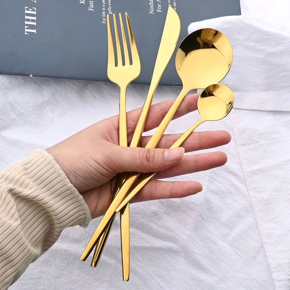 Stainless cutlery set